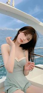 电影海报日掛中天